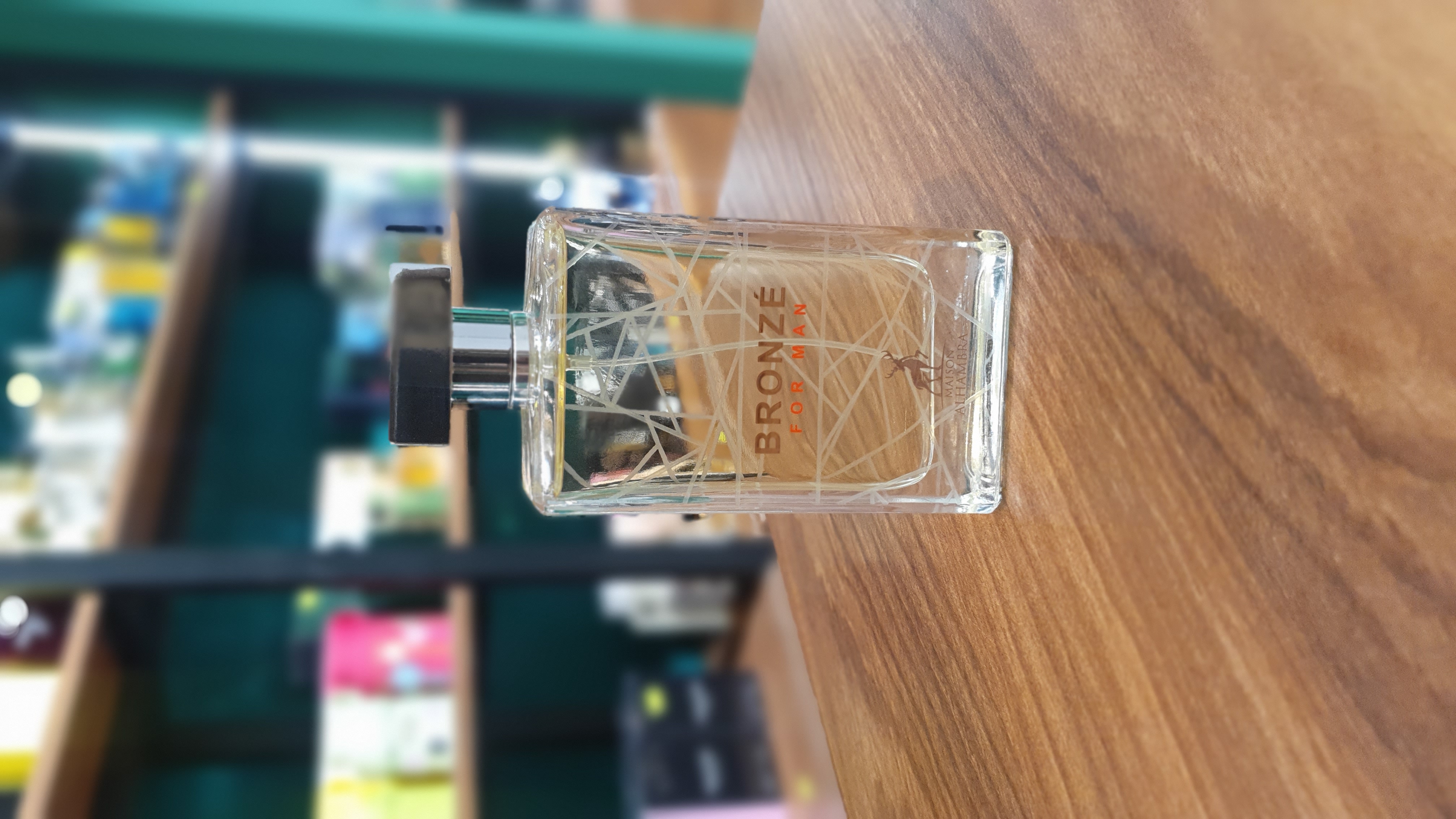 عطر برونزه فور من شرکت‌الحمبرا